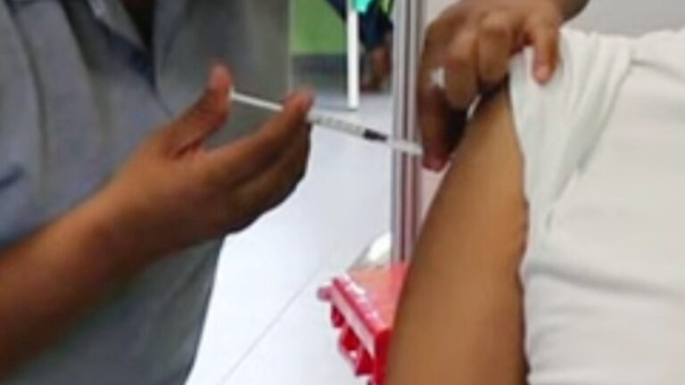 vaccinatie in Suriname