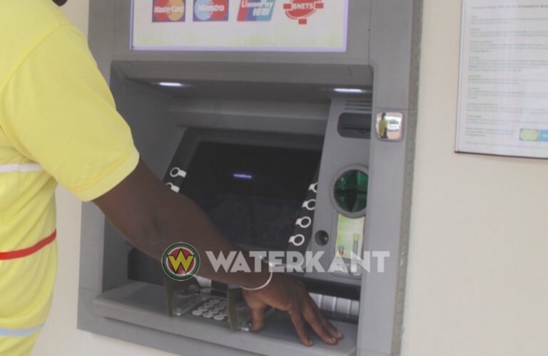 Pinautomaten Suriname worden vervangen door Cashpnt machines