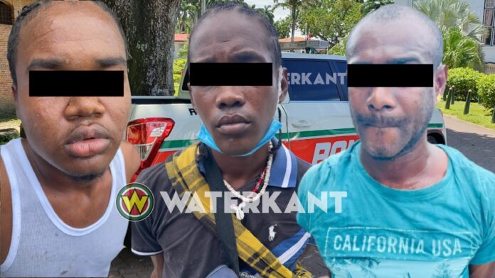 Viertal ontvoerd man op klaarlichte dag in Suriname