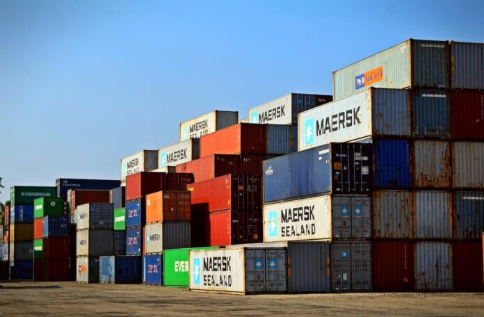 Aandachtspunten bij het importeren en exporteren per container