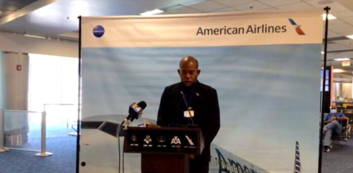 VIDEO: Ceremonie eerste vlucht American Airlines naar Suriname op Miami Airport
