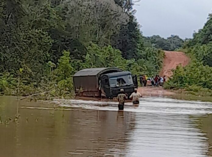 Door wateroverlast getroffen binnenland van Suriname