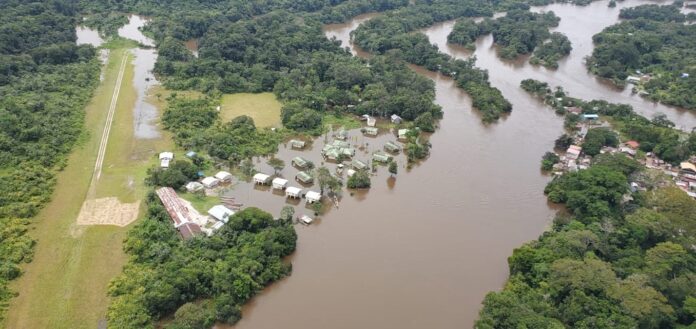 NCCR biedt noodvoorzieningen aan gebieden getroffen door wateroverlast