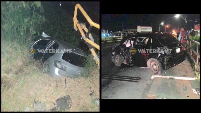 Auto in trens na zware aanrijding in Paramaribo-Noord