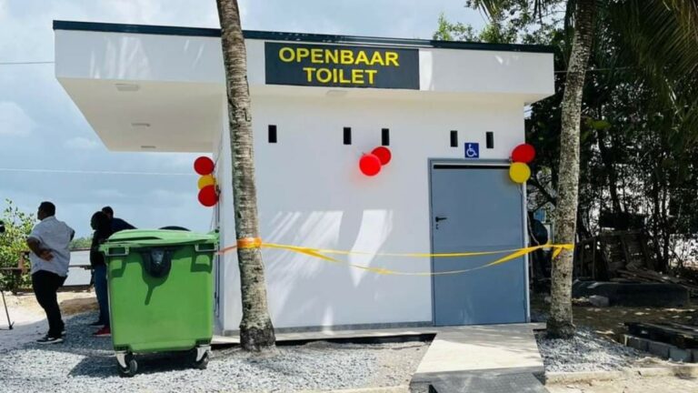 Eerste in reeks openbare toiletten binnenstad in gebruik genomen