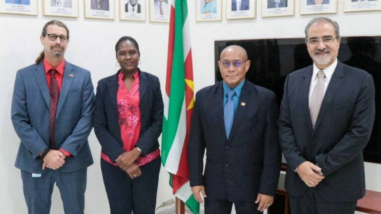 IDB doet aanzet tot vergroting vaktechnisch kader in Suriname