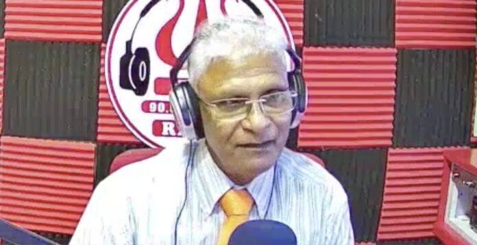 Radio presentator John Hassankhan plotseling overleden