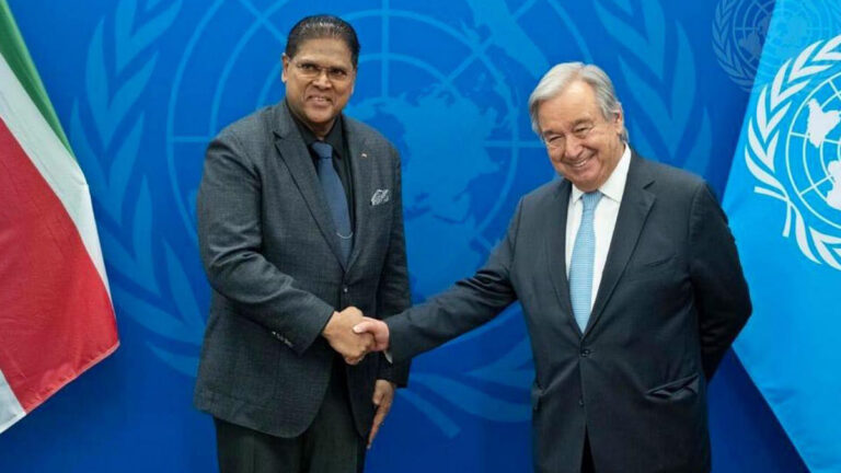 President Santokhi ontmoet VN secretaris-generaal António Guterres