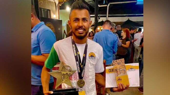 Aksay Sadhoe eerste tijdens Graafmachine challenge in Brazilië