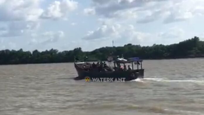 Kapitein met Cubaanse en Braziliaanse illegalen aangehouden door maritieme politie