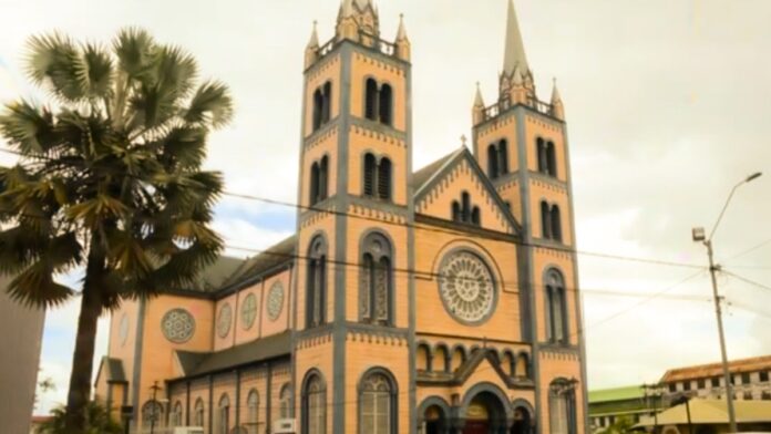 Sint Petrus en Pauluskathedraal Suriname
