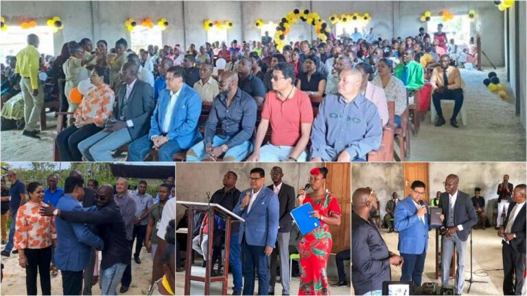 President bezoekt Haïtiaanse kerk in Saramacca