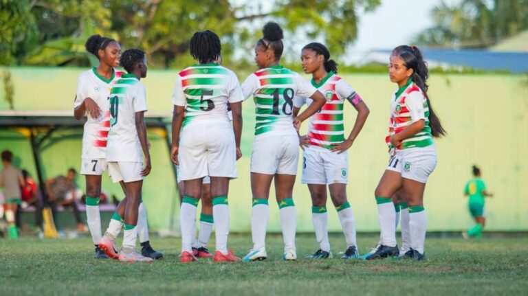 Suriname verplettert meisjesvoetbalselectie Guyana in tweede wedstrijd met 10-1