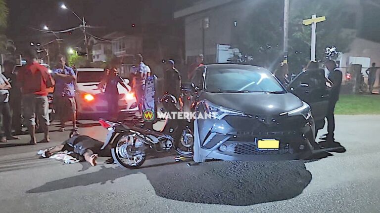 Bromfietser gewond na aanrijding met auto te Paramaribo-Noord