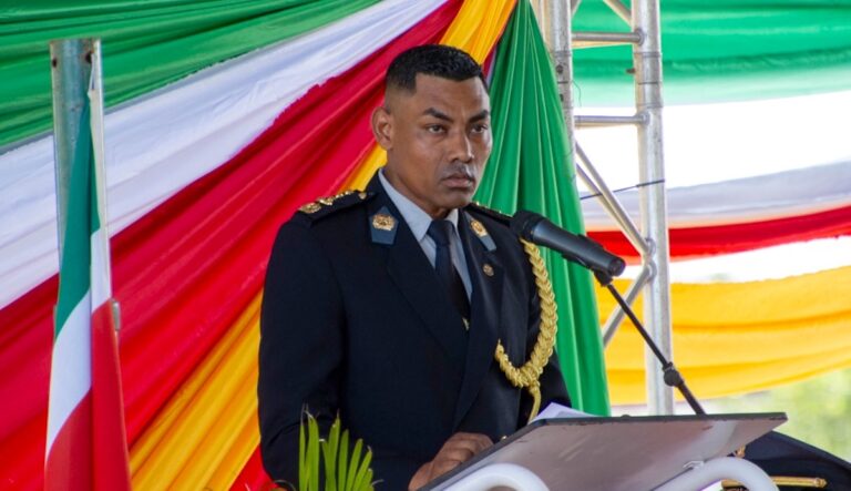 Hoofdcommissaris Bryan Isaacs geïnstalleerd als korpschef Surinaamse politie