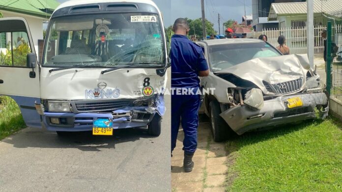 11 slachtoffers bij aanrijding lijnbus en auto