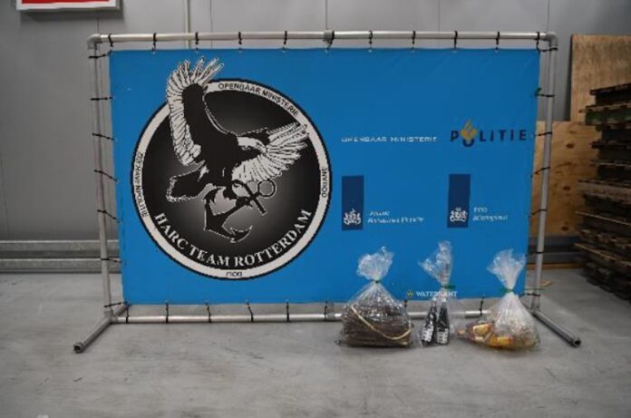 Ruim 20 kilo cocaïne in dozen uit Suriname onderschept in Rotterdam