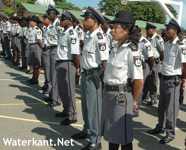 Zware fitheidstest voor politie Suriname