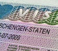 Van Bommel (SP) stelt vragen over trage visumafhandeling